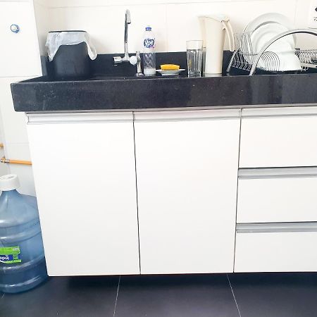 Apartamento Perto Da Praia E Do Aeroporto Apartman Lauro de Freitas Kültér fotó