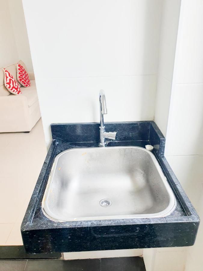 Apartamento Perto Da Praia E Do Aeroporto Apartman Lauro de Freitas Kültér fotó